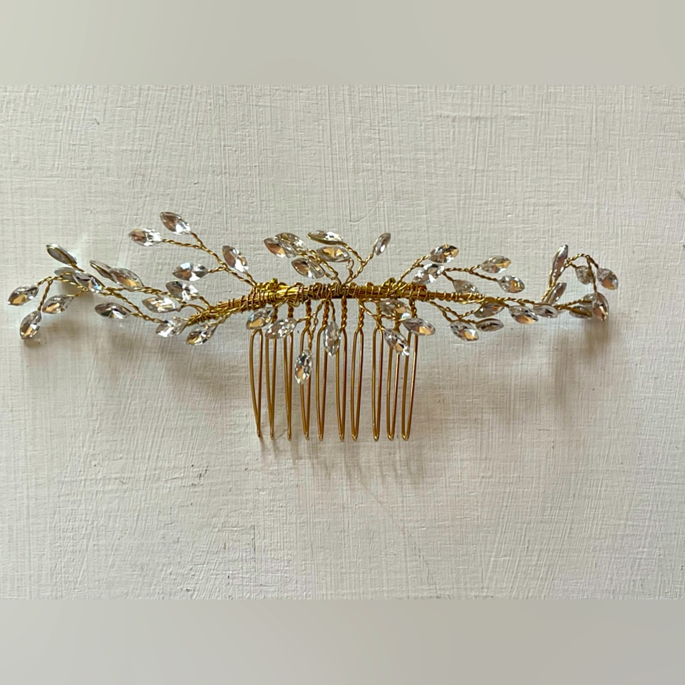 NEW Brides & Hairpins Marquise-Cut Crystal Bridal Comb Gold Wire Nordstrom